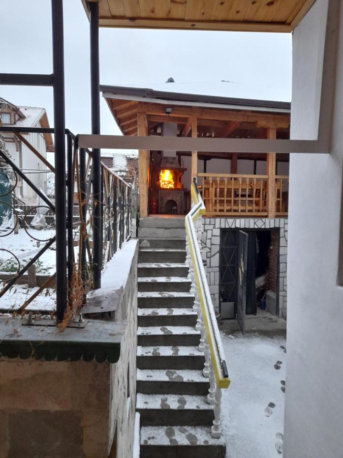 Yana Guest House Dobrinishte Exterior photo